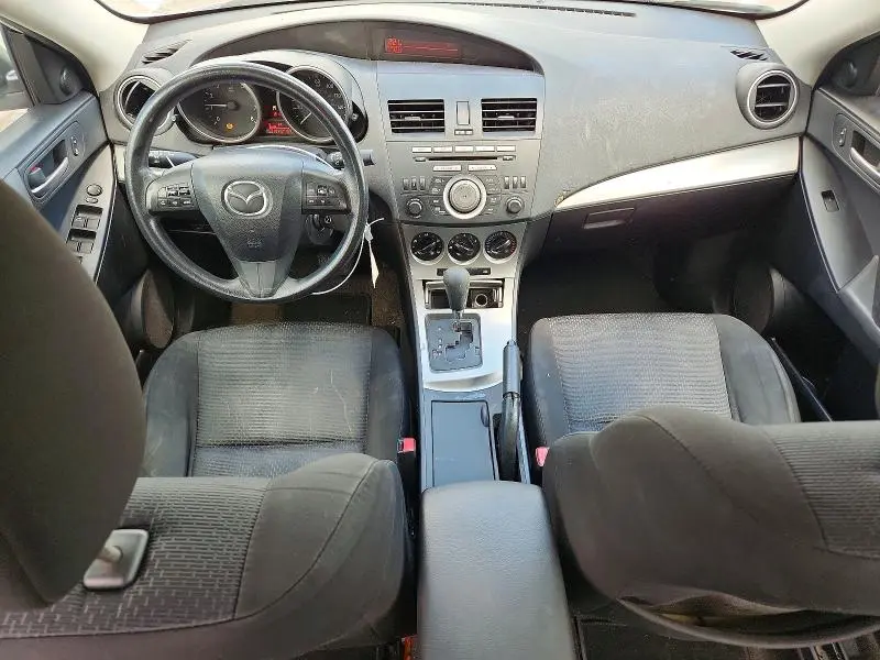 2010 MAZDA 3   