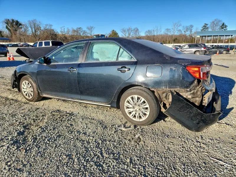 2013 TOYOTA CAMRY LE  