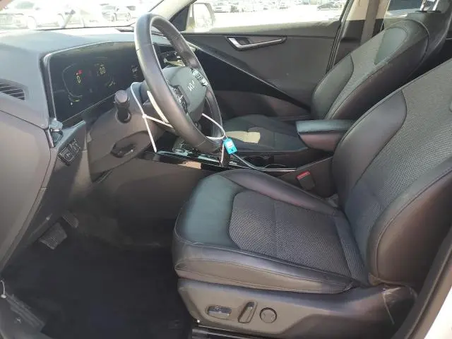 2023 KIA NIRO EX  