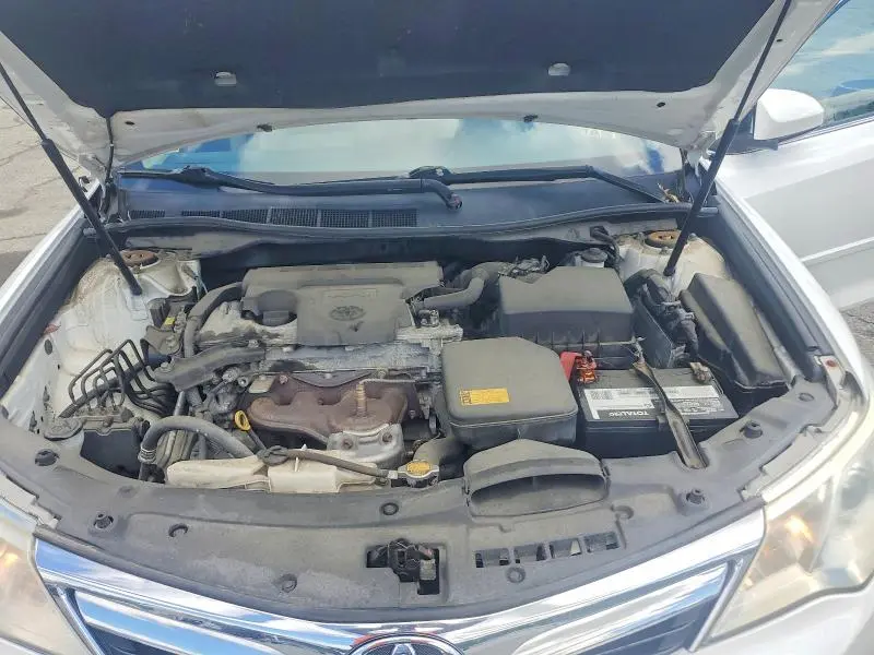 2014 TOYOTA CAMRY LE  