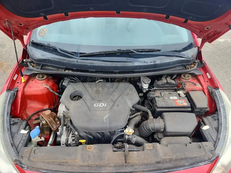 2013 HYUNDAI ACCENT SE  