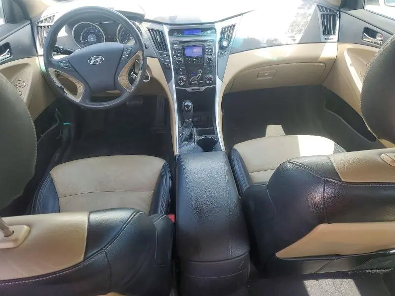 2011 HYUNDAI SONATA   
