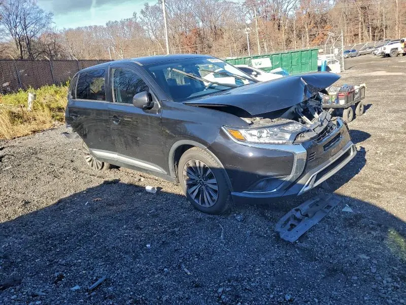 2019 MITSUBISHI OUTLANDER ES  