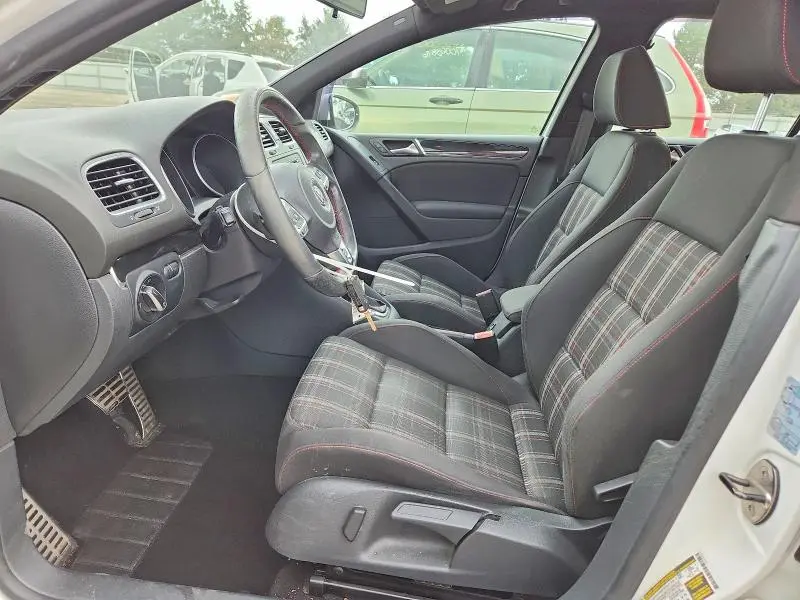 2012 VOLKSWAGEN GTI   