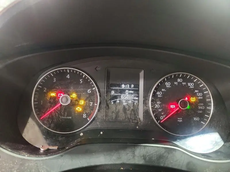 2014 VOLKSWAGEN JETTA SE  