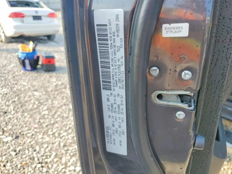 2018 RAM 1500 SLT  
