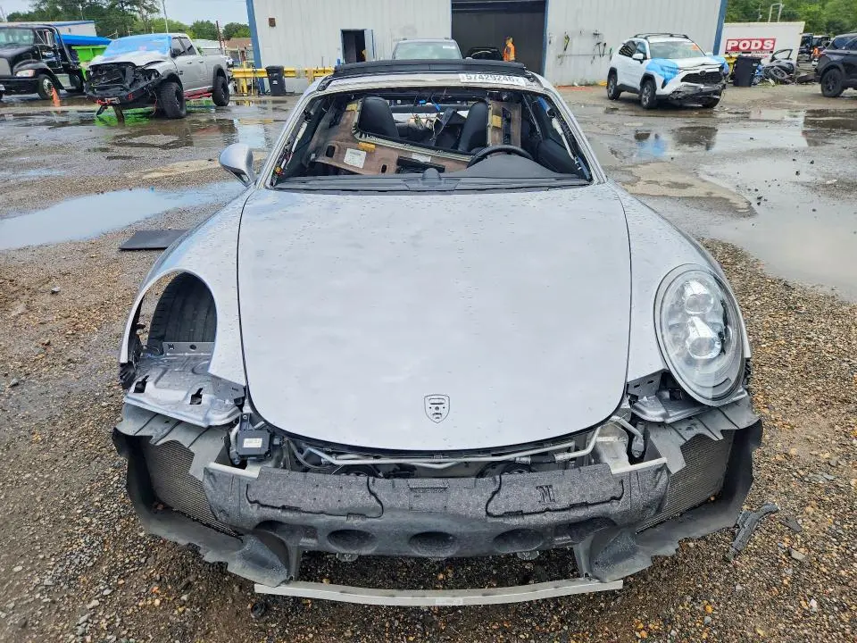 2018 PORSCHE 911 CARRERA S  