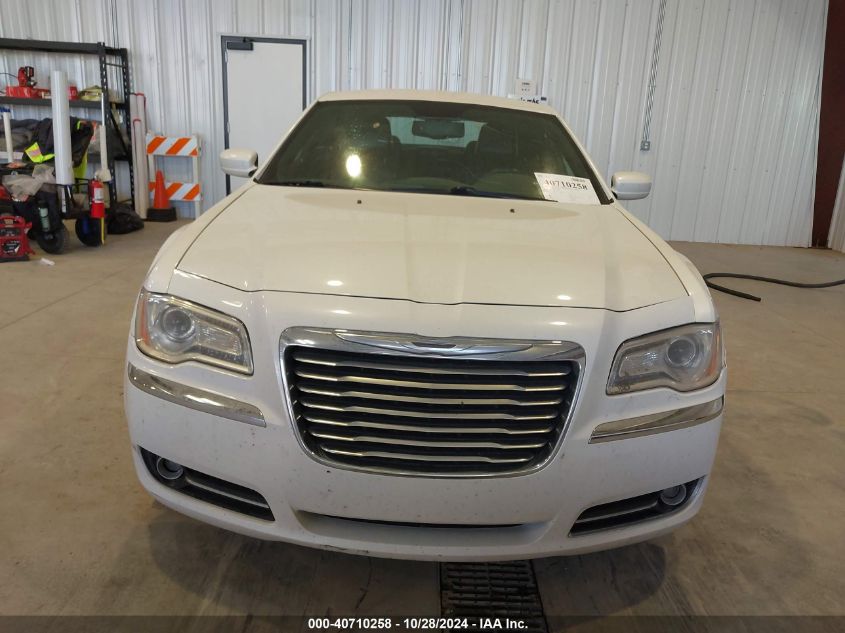 2014 CHRYSLER 300  