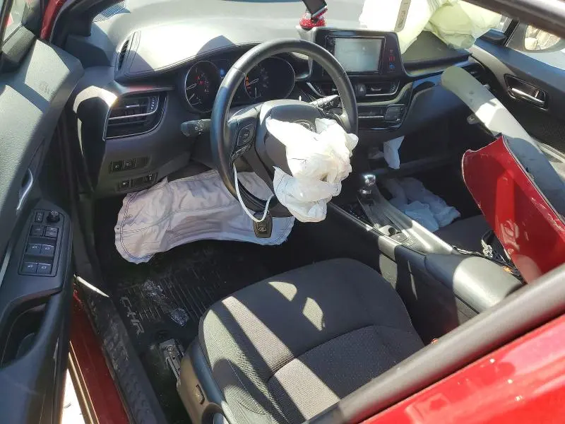 2018 TOYOTA C-HR XLE PREMIUM  