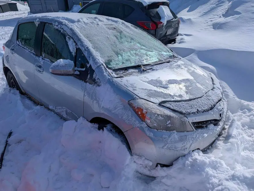 2013 TOYOTA YARIS 5-DOOR L  