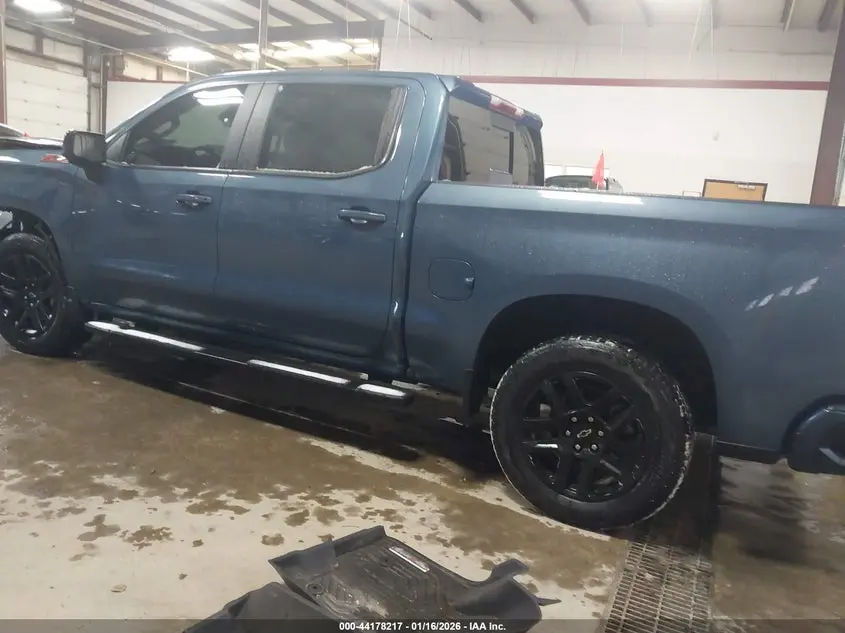 2024 CHEVROLET SILVERADO 1500 4WD  SHORT BED RST