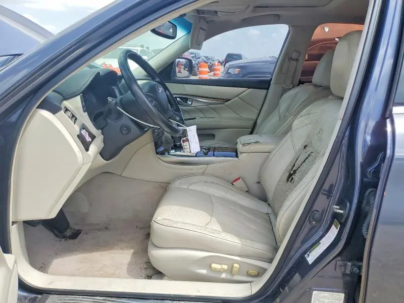 2011 INFINITI M37 BASE  