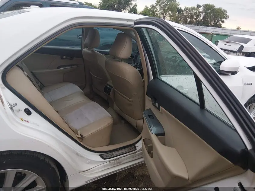 2012 TOYOTA CAMRY HYBRID XLE