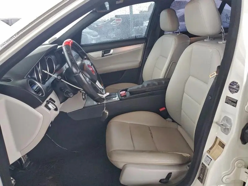 2012 MERCEDES-BENZ C 250  