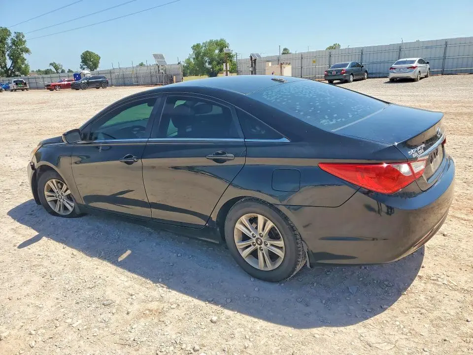 2011 HYUNDAI SONATA GLS  