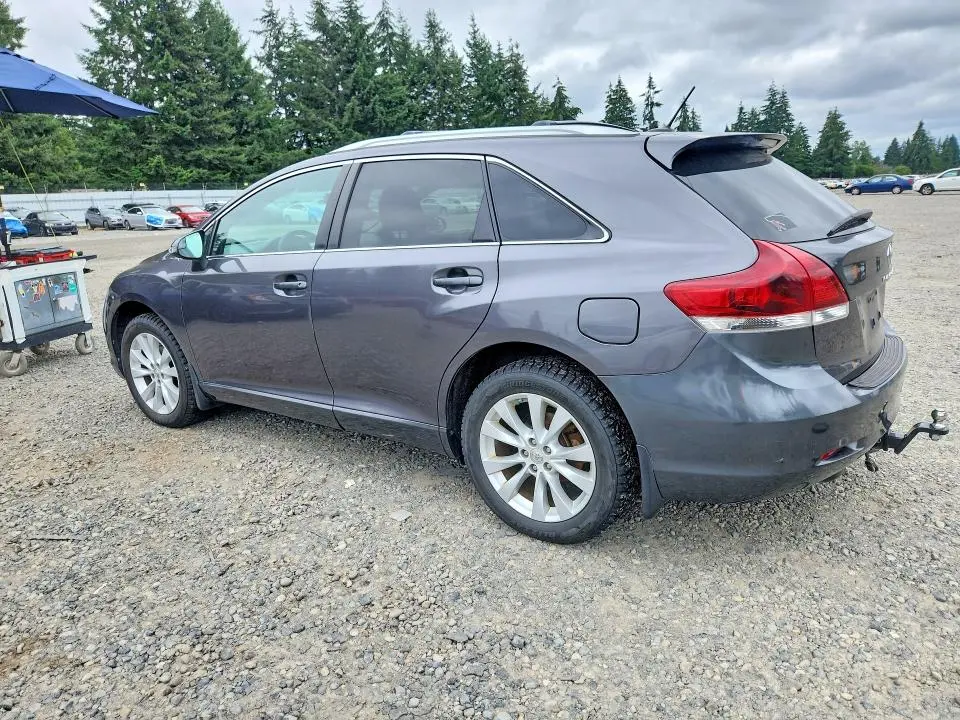 2013 TOYOTA VENZA LE  