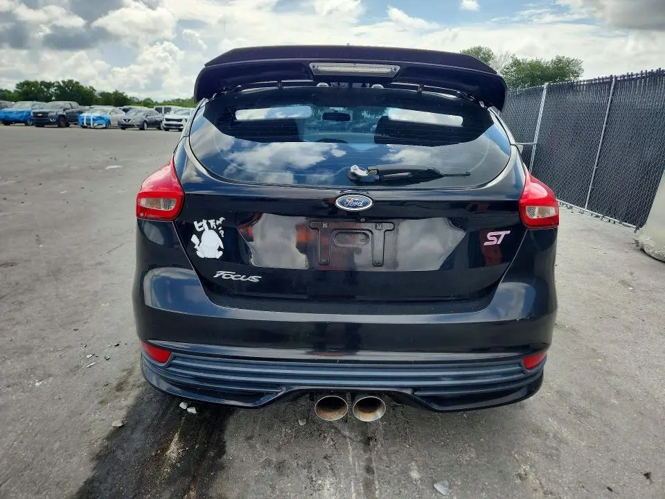 2017 FORD FOCUS ST  
