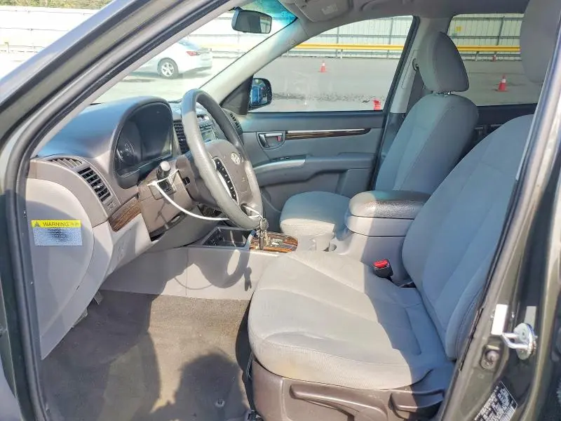2011 HYUNDAI SANTA FE GLS  
