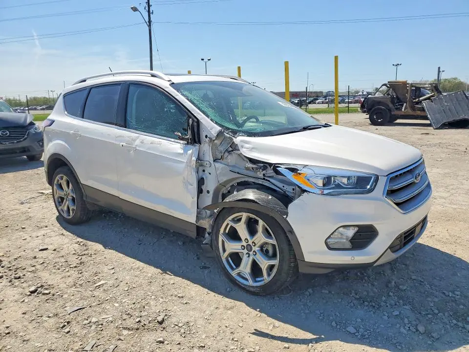 2018 FORD ESCAPE TITANIUM  
