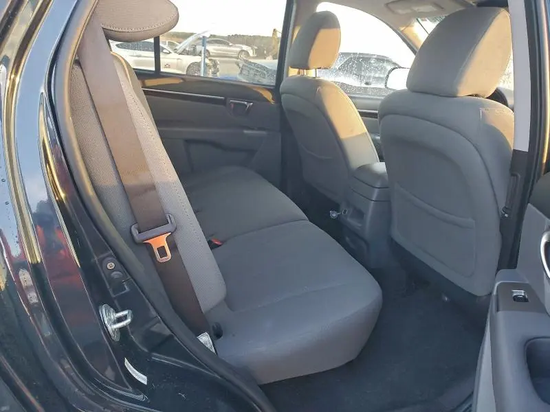 2010 HYUNDAI SANTA FE GLS  