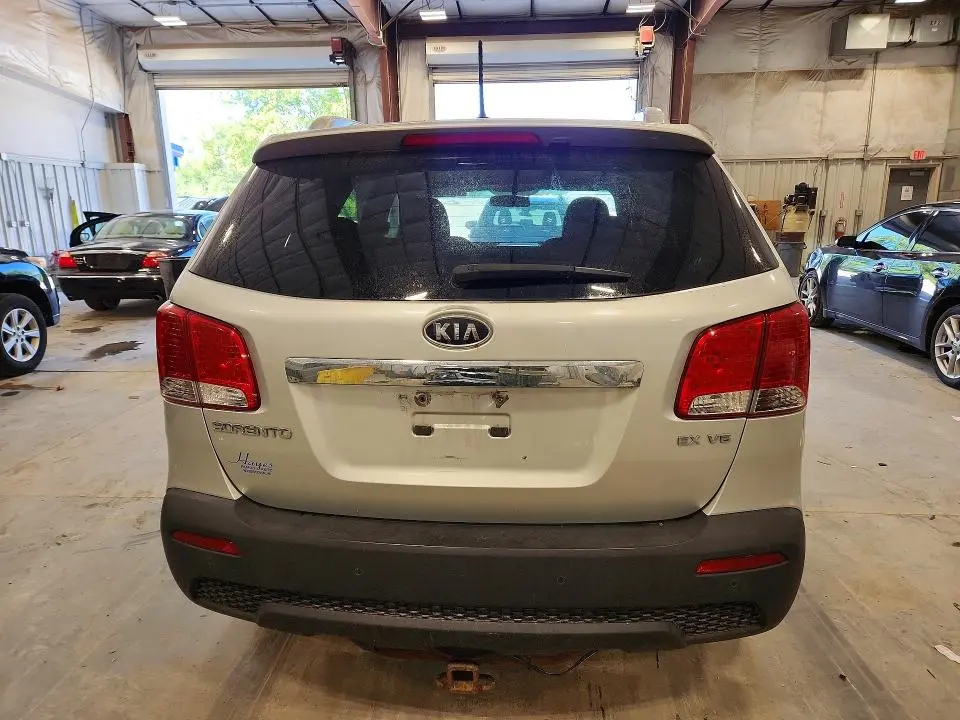 2011 KIA SORENTO EX  