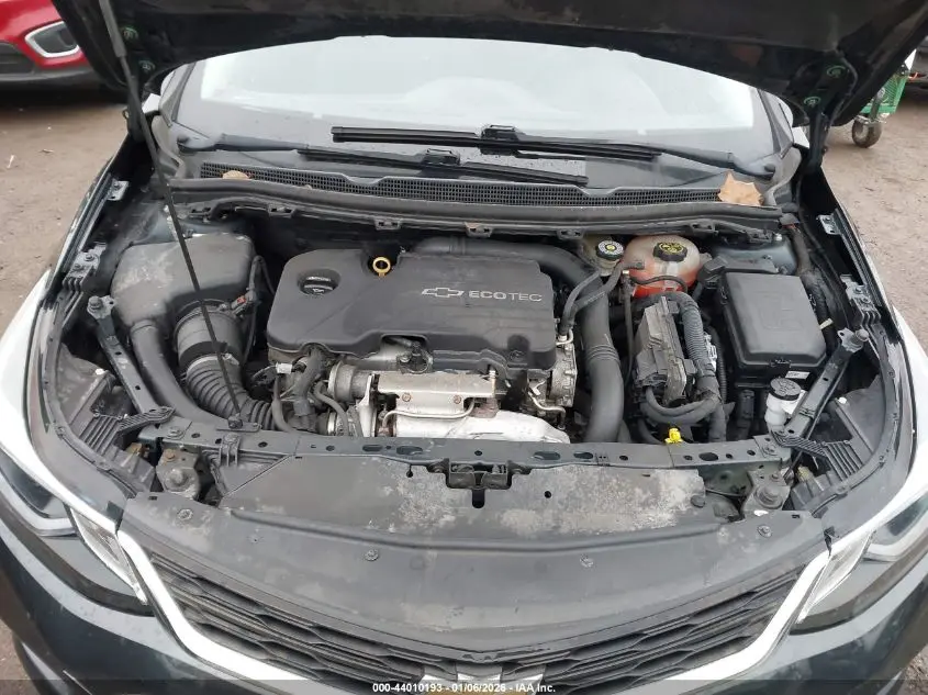 2018 CHEVROLET CRUZE LT AUTO