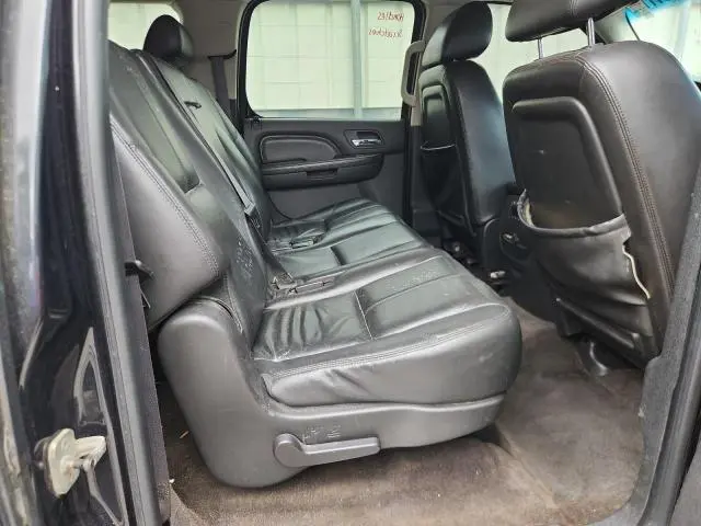 2011 GMC YUKON XL DENALI  
