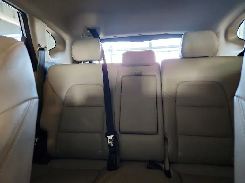 2017 HYUNDAI TUCSON SE PLUS  