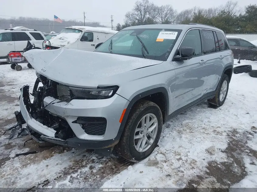 2023 JEEP GRAND CHEROKEE LAREDO X 4X4