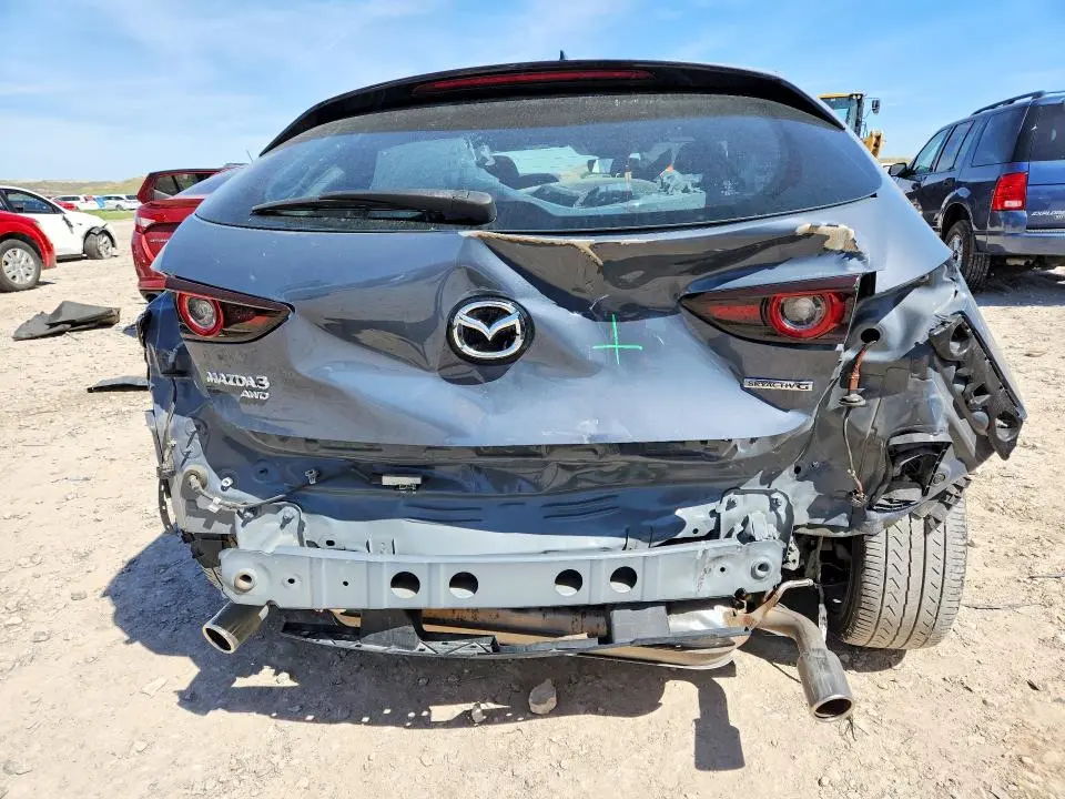 2022 MAZDA 3 PREMIUM  