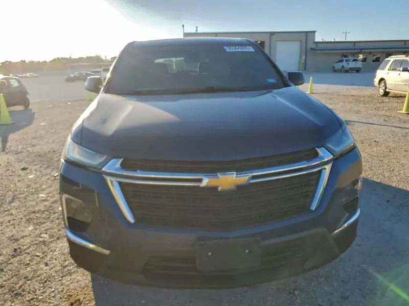 2022 CHEVROLET TRAVERSE LS  