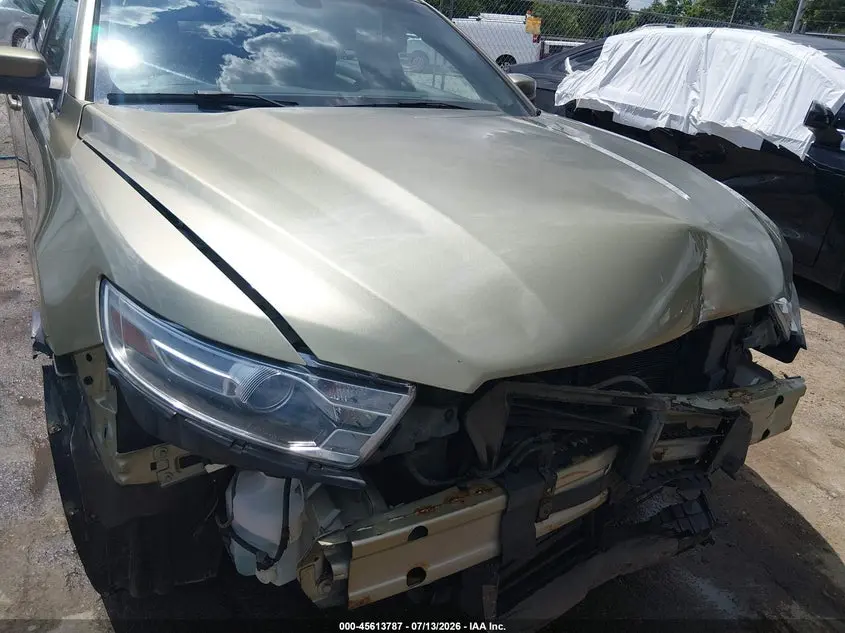 2013 FORD TAURUS SEL
