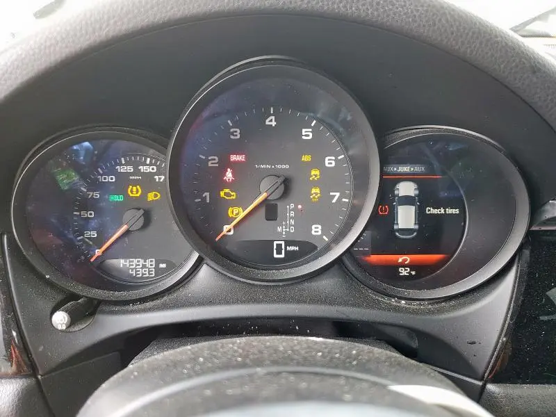 2018 PORSCHE MACAN SPORTS EDITION