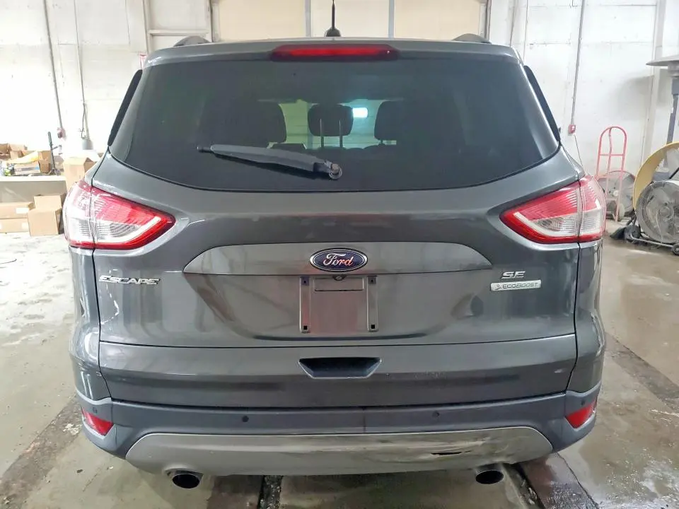 2015 FORD ESCAPE SE  