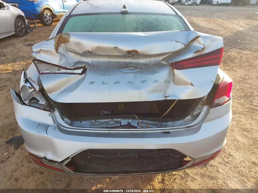 2019 HYUNDAI ELANTRA SEL