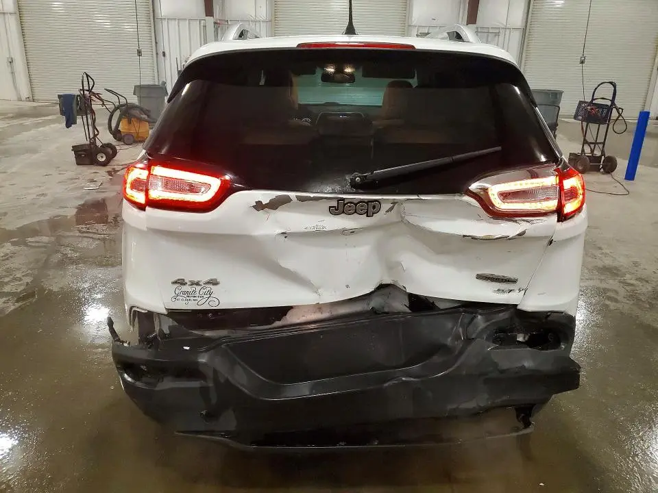 2017 JEEP CHEROKEE LATITUDE  