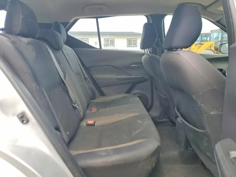 2019 NISSAN KICKS SV  