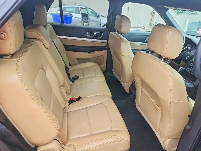 2017 FORD EXPLORER XLT  