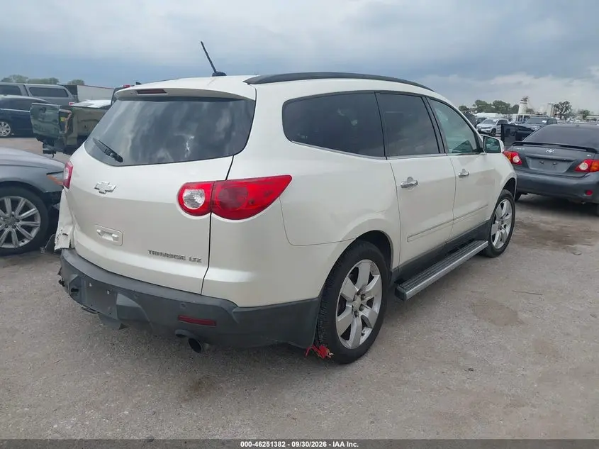 2011 CHEVROLET TRAVERSE LTZ
