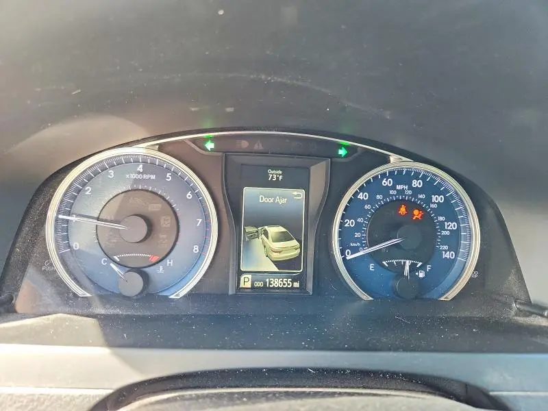 2017 TOYOTA CAMRY LE  