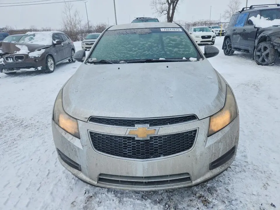 2011 CHEVROLET CRUZE LS  