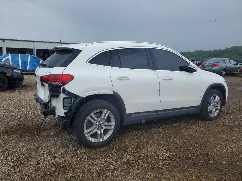 2021 MERCEDES-BENZ GLA 250 4MATIC  