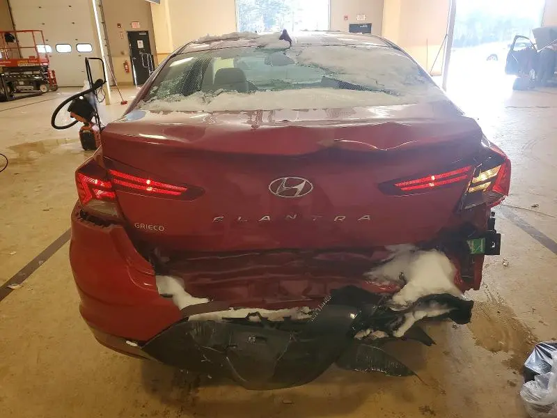 2019 HYUNDAI ELANTRA SEL  