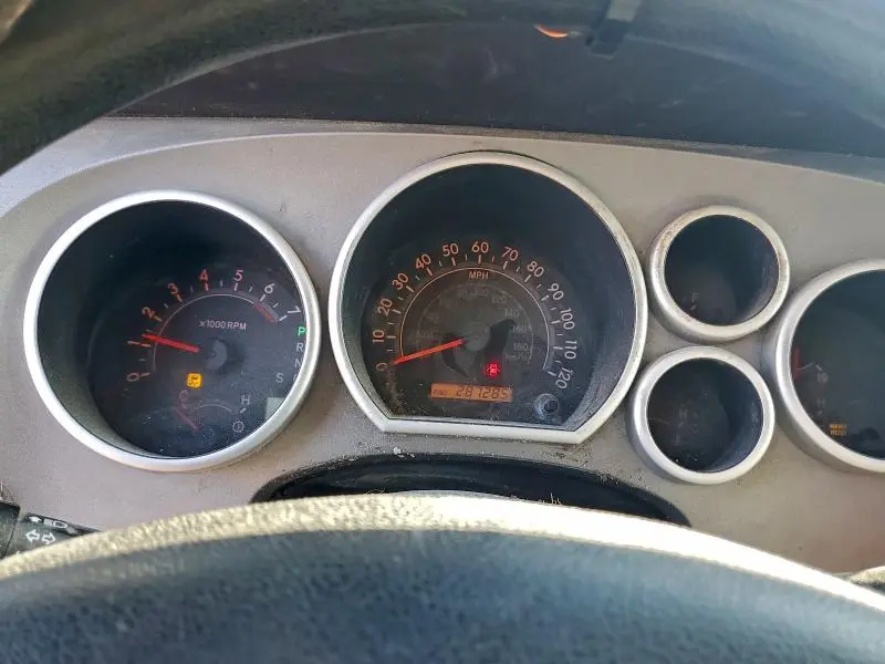 2011 TOYOTA TUNDRA CREWMAX SR5  