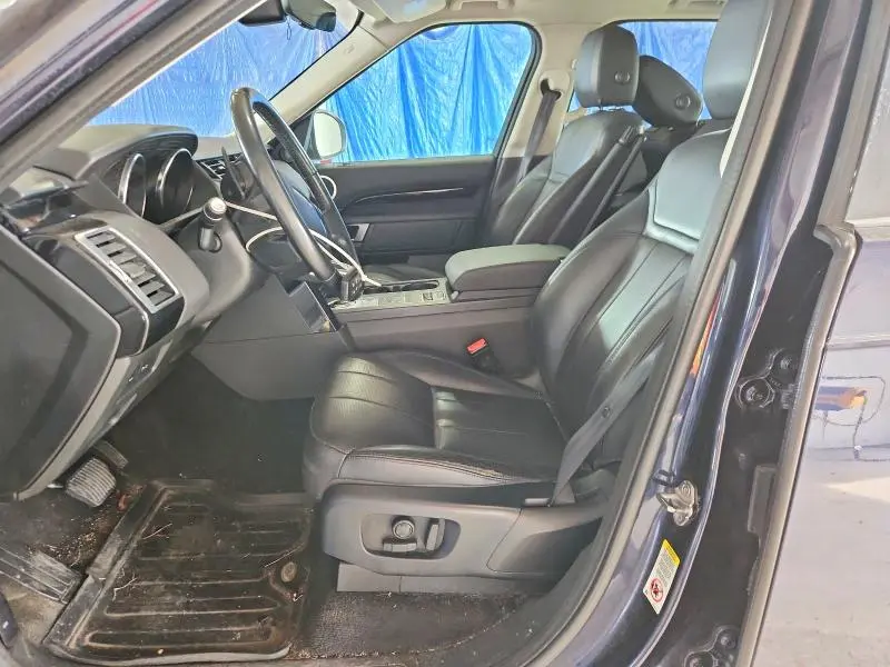 2019 LAND ROVER DISCOVERY SE  