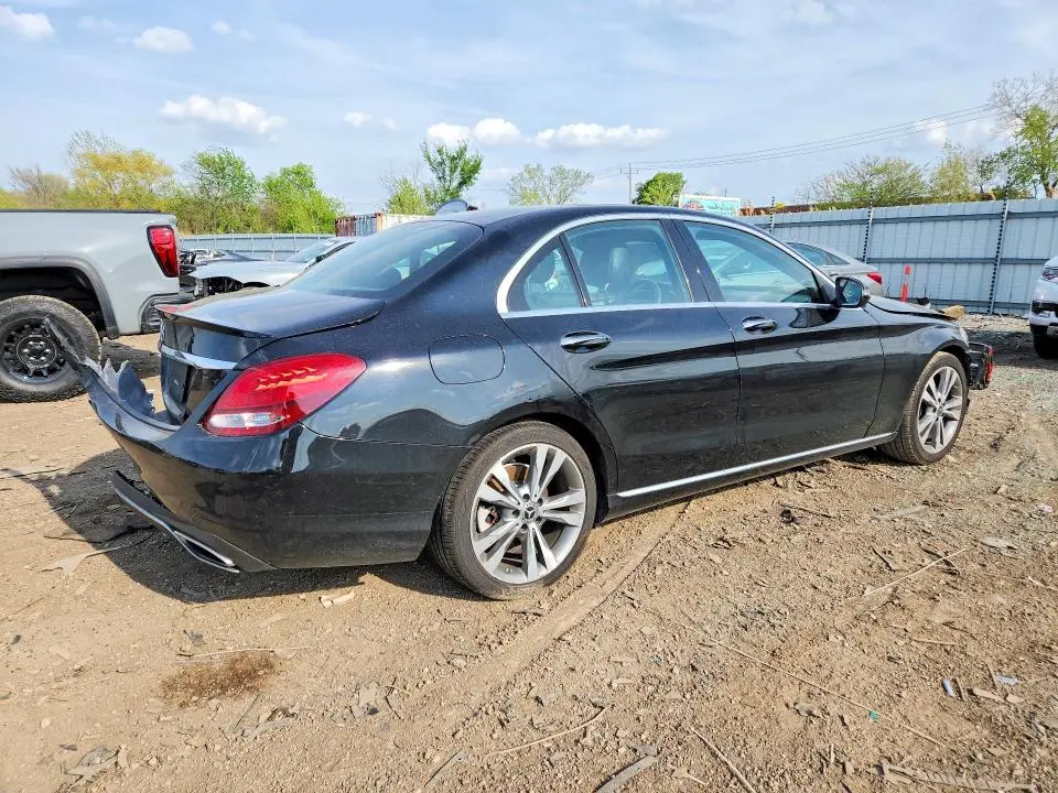 2018 MERCEDES-BENZ C 300  