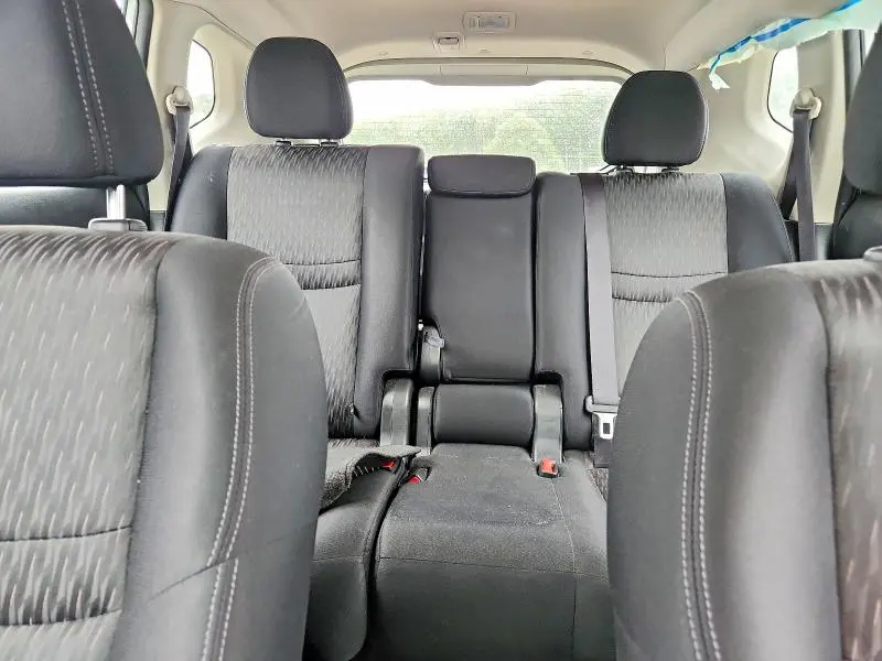 2017 NISSAN ROGUE   