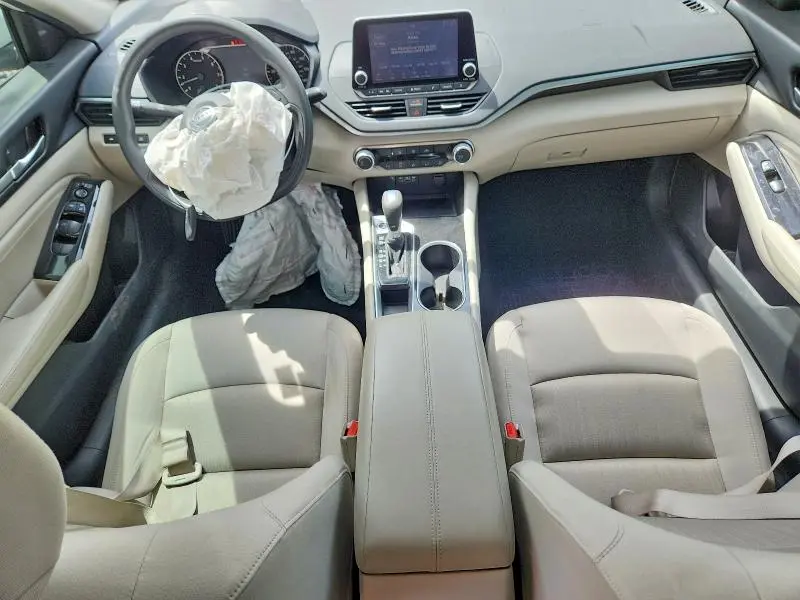 2021 NISSAN ALTIMA SV  
