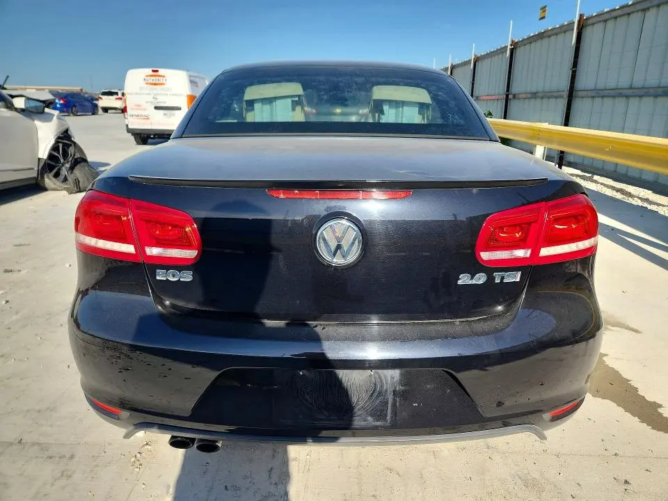 2015 VOLKSWAGEN EOS KOMFORT  
