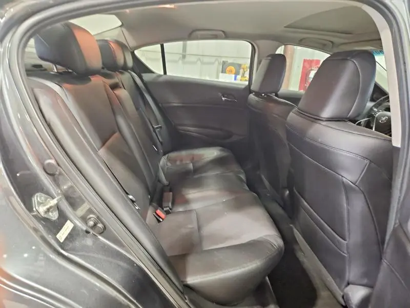 2013 ACURA ILX 20 TECH  